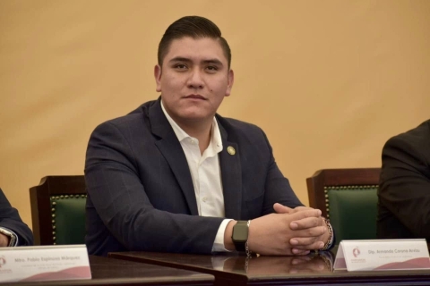 Diputado de Morena propone sancionar creación de memes y videos con Inteligencia Artificial