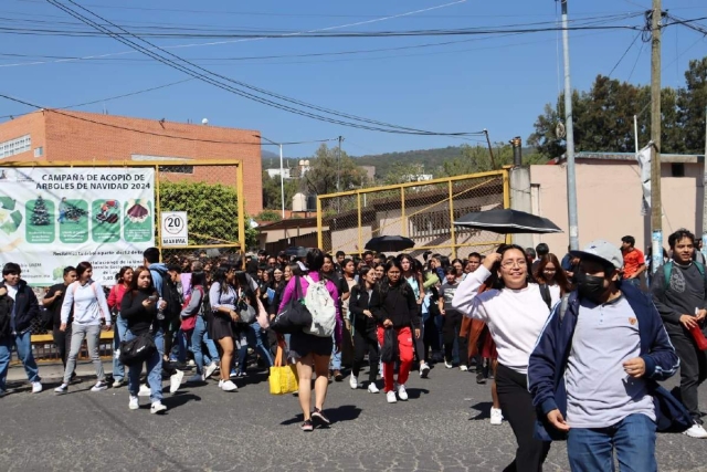 El STAUAEM se declaró ayer en asamblea permanente.  