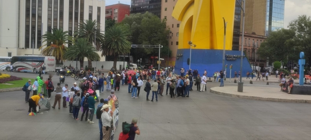 Se manifiestan integrantes del Movimiento Campesino Siglo XXI en CDMX