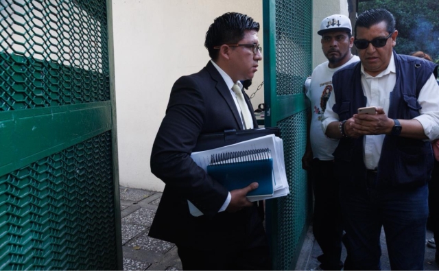 Abogado de Jes&uacute;s "N", Juli&aacute;n Gonz&aacute;lez.