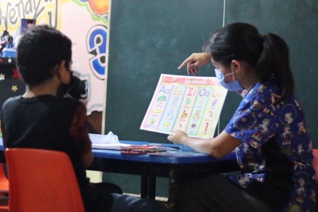 DIF Jiutepec ofrece terapias para atender problemas de lenguaje y aprendizaje en niñas y niños