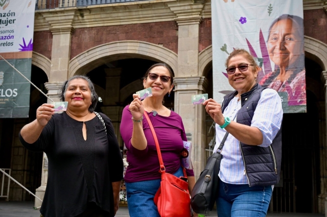Entrega Gobierno de Morelos tarjetas &#039;Corazón de Mujer&#039; a más de dos mil beneficiarias
