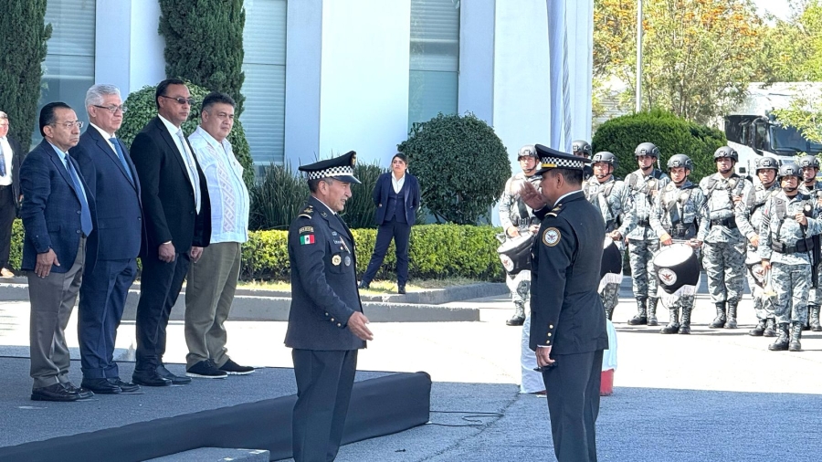 El secretario de Seguridad de Morelos, Miguel Ángel Urrutia, acudió al acto en la Ciudad de México. 