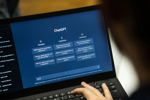ChatGPT estrena la función de ramificación de conversaciones para explorar múltiples ideas sin perder contexto