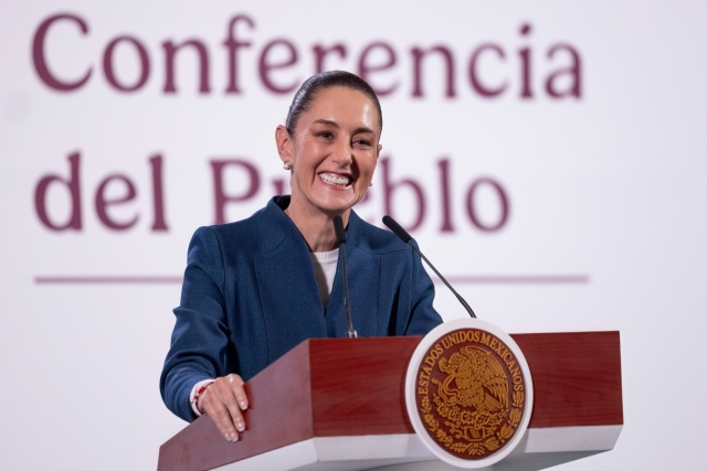 Sheinbaum reafirma unidad de Morena ante polémica entre Adán Augusto y Monreal