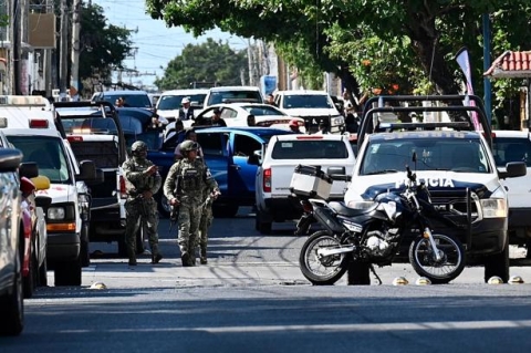 Dos agentes de la FGR mueren en balacera en Boca del Río, Veracruz