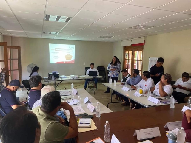 En la reunión participaron los titulares de la Salud de los municipios de la JS-II.