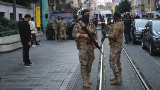 Explosión en vía peatonal de Estambul, Turquía; seis muertos y decenas de heridos