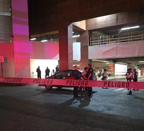 El autom&oacute;vil que conduc&iacute;a el agraviado qued&oacute; a cargo de las autoridades.