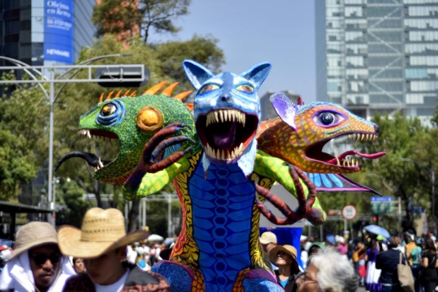 Soñador y Mochicuani,  Los alebrijes quinceañeros de Tlatenchi