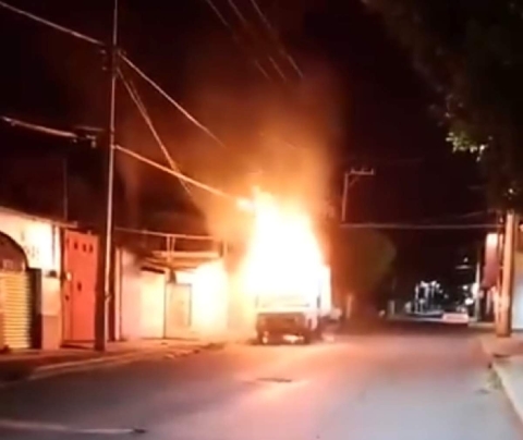 Se desconoce si el incendio fue provocado.