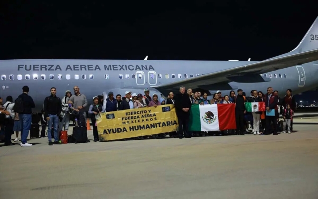 Llegan a México 275 connacionales evacuados de Israel