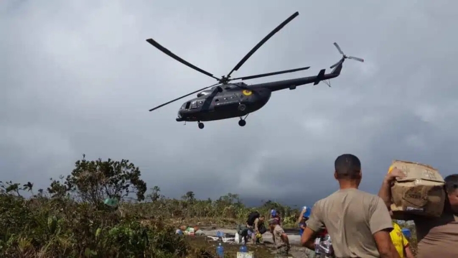 Helicóptero militar se desploma en Ecuador; hay 8 muertos