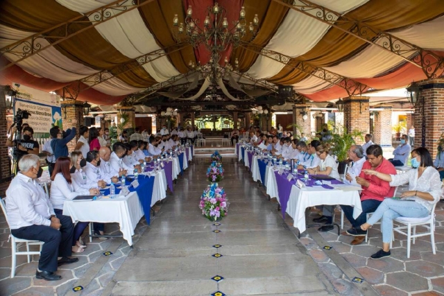 Se realizó la reunión entre los gobiernos estatal y municipal en Zacatepec, en la que se mencionó la realización de tres acciones.