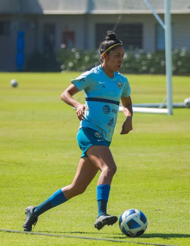  La mediocampista Mónica Rodríguez, oriunda de Cuautla, enfrentará hoy con las Águilas del América a Pumas, en la fecha 2 del Clausura 2022.