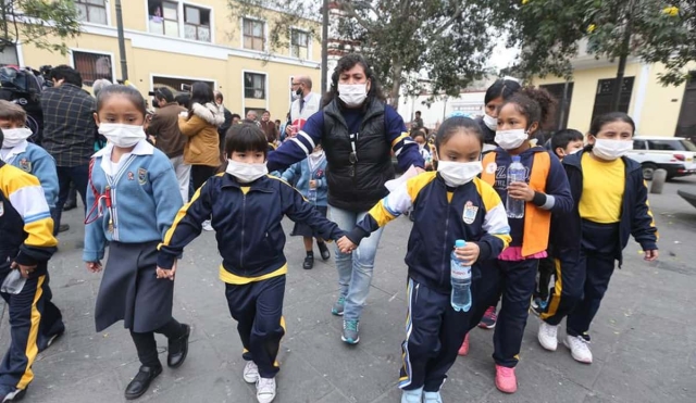 Escuelas deben hacer por lo menos seis simulacros al año