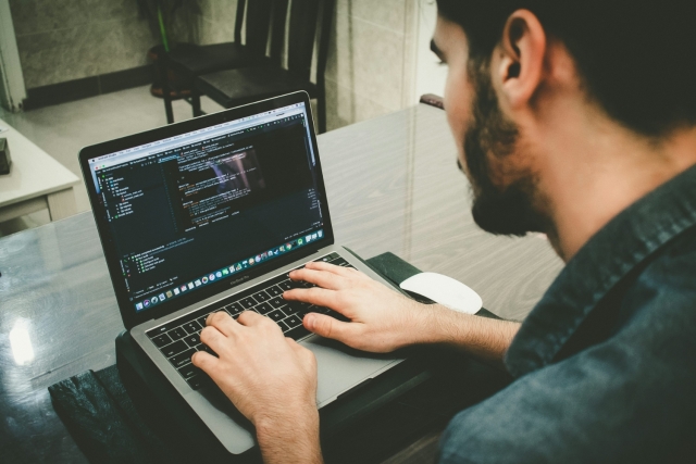 ¿Cuánta memoria RAM necesita un PC moderno y cómo actualizarla?
