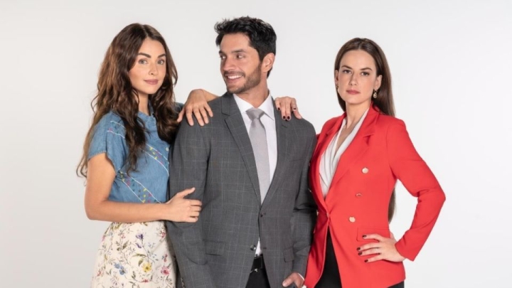 Estreno de ‘El amor no tiene receta’ se convierte en la emisión más vista en televisión abierta nacional