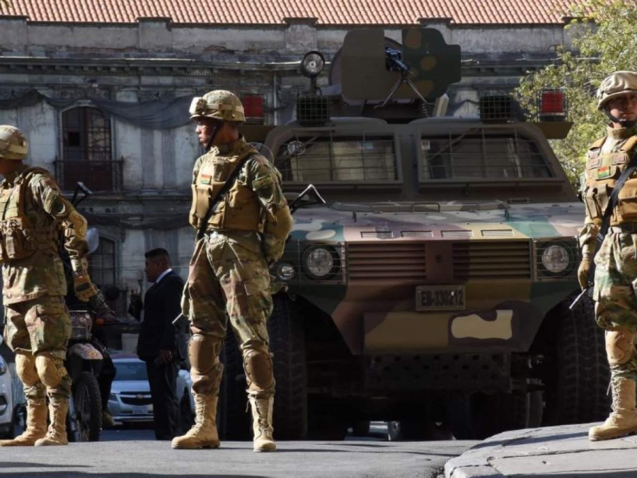 Constitucional, pena de prisión por insubordinación militar