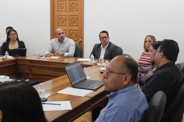 Privilegia Poder Ejecutivo di&aacute;logo con sindicato de trabajadores