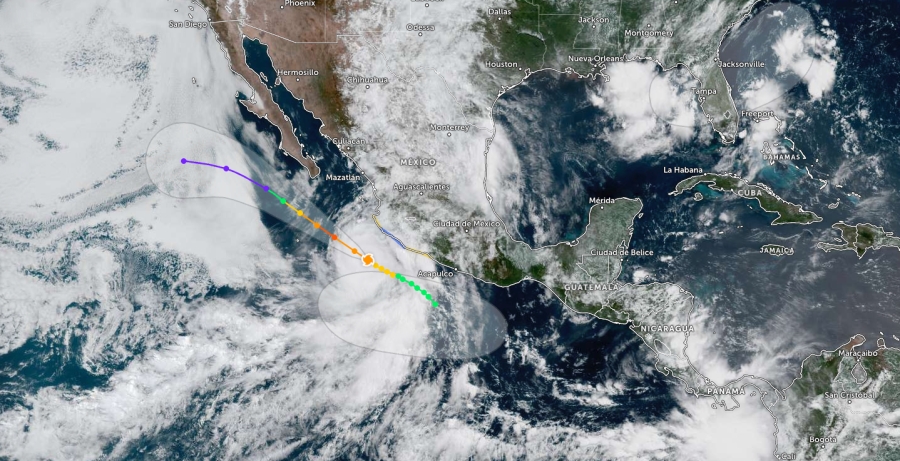 'Flossie' se fortalece a huracán categoría 2; alerta por lluvias en Colima y Michoacán