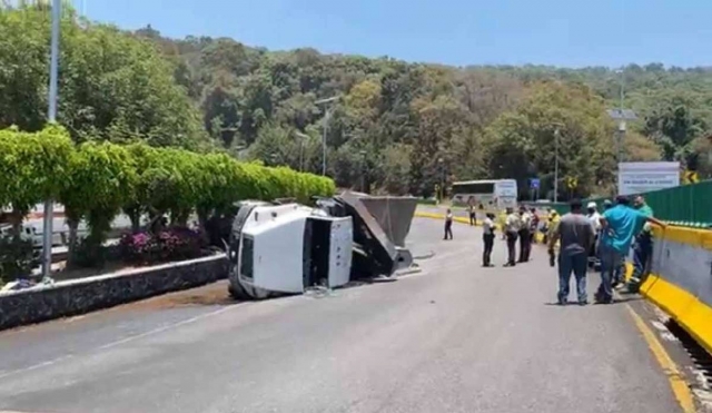 El hecho sólo provocó daños materiales.