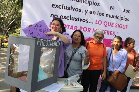 En Morelos, hay movimientos pol&iacute;ticos que no nacen en los partidos, ni en los congresos, ni en los tribunales. Nacen en el poder de la ciudadan&iacute;a informada, en la paciencia de las mujeres que empujan la historia cuando las instituciones se empe&ntilde;an en detenerla. Eso ocurri&oacute; este fin de semana, cuando las ciudadanas que impulsaron la cadena impugnativa para defender la paridad en las presidencias municipales presentaron su informe final.