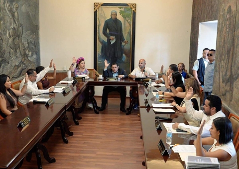 Integrantes del Cabildo dieron luz verde a la Ley de Ingresos del próximo año.