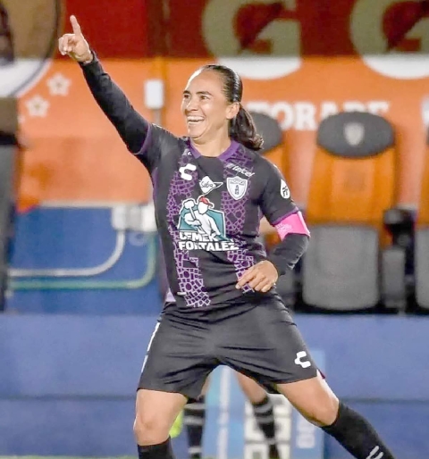 Entre los logros de M&oacute;nica Ocampo est&aacute; el t&iacute;tulo de la Liga MX Femenil con el Pachuca, obtenido en la primera mitad de 2025.