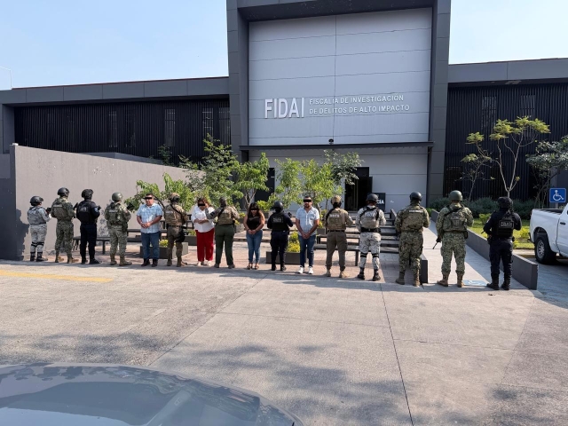 Inicia 'Operativo Enjambre' en Morelos; detienen a funcionarios de Amacuzac por el delito de extorsi&oacute;n agravada