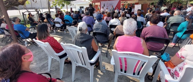 Entrega alcalde de Jiutepec alarmas vecinales a la colonia Otilio Montaño