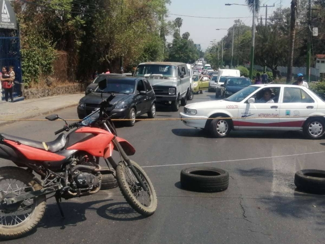 Nuevamente, CFE provoca bloqueos