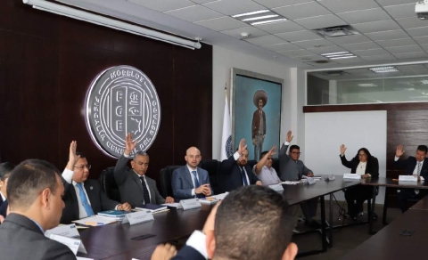 El fiscal estatal, Édgar Maldonado, encabezó el acto. 