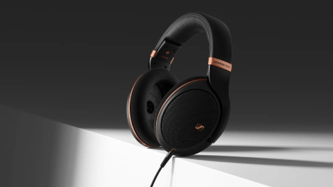 Los nuevos audífonos Sennheiser HD 505: Alta fidelidad con un toque elegante