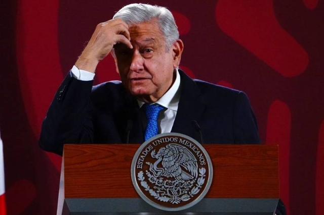 AMLO confirma el ataque cibernético a Sedena y reconoce que estuvo en riesgo de sufrir un infarto