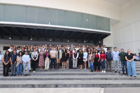 Presenta diputado Daniel Mart&iacute;nez Terrazas a 32 legisladoras y legisladores integrantes del Parlamento Juvenil 2025