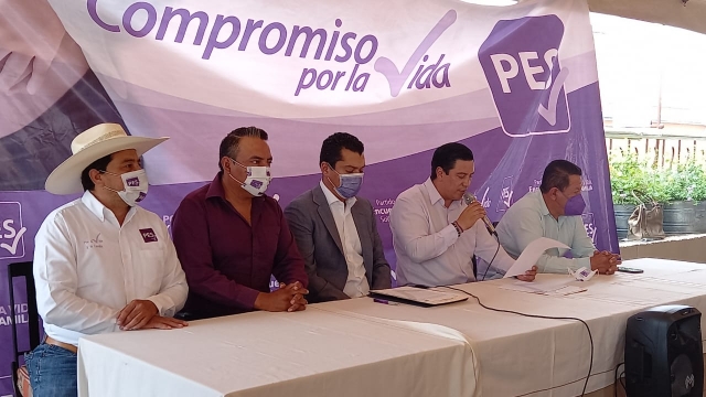 Firman candidatos de Encuentro Solidario a diputados federales &#039;Compromiso por la Vida&#039;