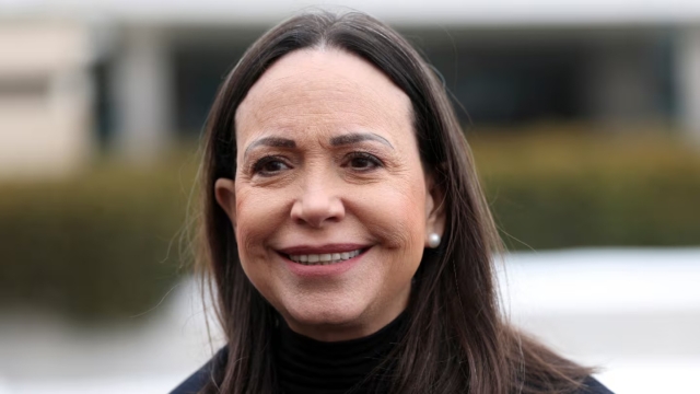 Machado cuestiona solicitud de Petro para que Maduro sea juzgado en Venezuela