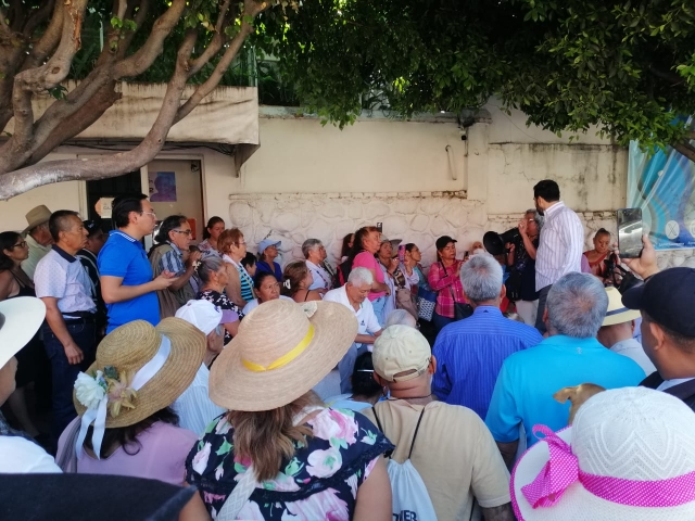 Protesta Asociaci&oacute;n C&iacute;vica Morelense ante SAPAC; externa rechazo a cualquier ajuste a tarifas de agua