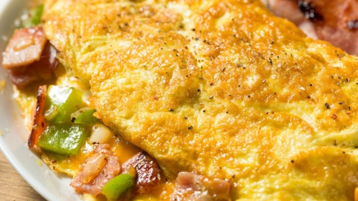 Cena ligera: Prepara una deliciosa tortilla de zanahoria con papa, una opción ideal para la noche