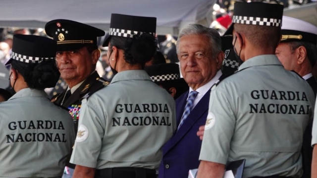 AMLO busca integrar la Guardia Nacional a la Sedena a través de una Reforma Constitucional