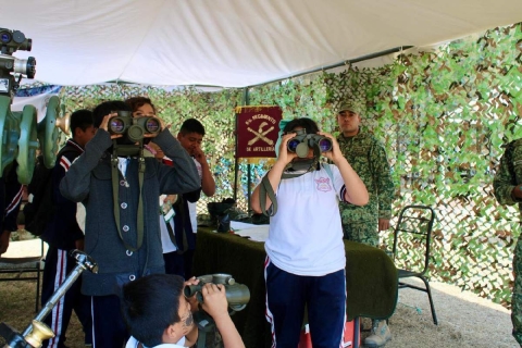 Estudiantes de Yecapixtla visitan exposici&oacute;n del Ej&eacute;rcito en la 24/a Zona Militar