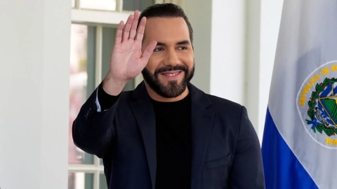 Bukele propone a Maduro liberar &#039;presos políticos&#039; a cambio de migrantes venezolanos