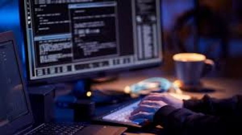 Reportan hackeo masivo a p&aacute;ginas del gobierno federal