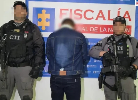 Momento en el que Manuel Ranoque fue capturado por las autoridades.