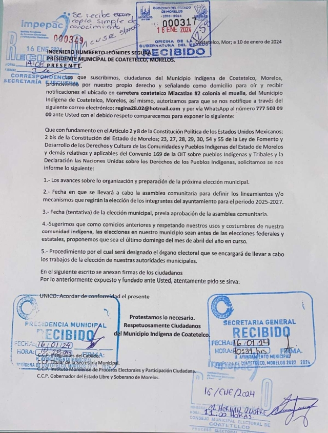 El documento entregado al alcalde.