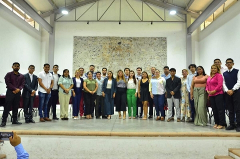 Los integrantes manifestaron su interés en contribuir a un cambio significativo en la sociedad, impulsando el talento juvenil a través de diversos temas.