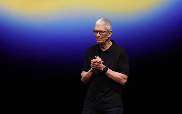 Tim Cook deja Apple; John Ternus ser&aacute; nuevo CEO