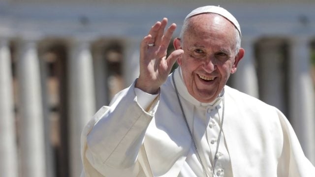 El Papa pide ahorrar en los regalos de Navidad y enviar el dinero a Ucrania