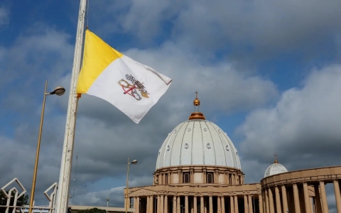 Italia decreta 5 días de luto por la muerte del Papa Francisco